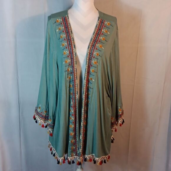 Jodifl Chic Embroidered Tassel Kimono - Picture 8 of 8